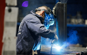 fabricación de pilonas automaticas en nuestro taller